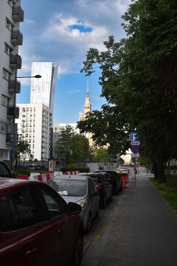 Zelazna City Centre Varsavia Esterno foto